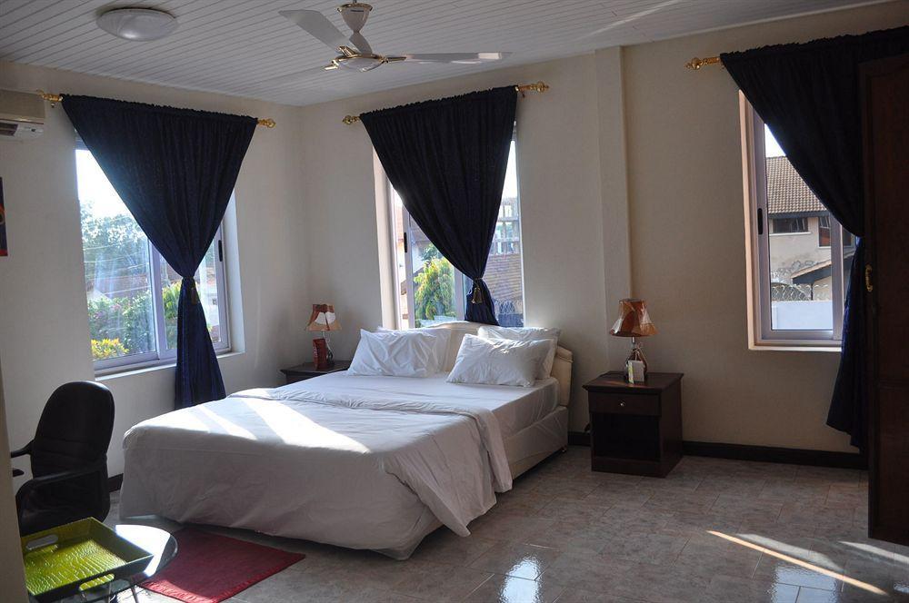 Tribeca Hotel Ghana Accra Exteriör bild