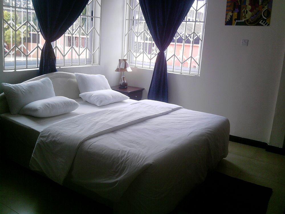 Tribeca Hotel Ghana Accra Exteriör bild