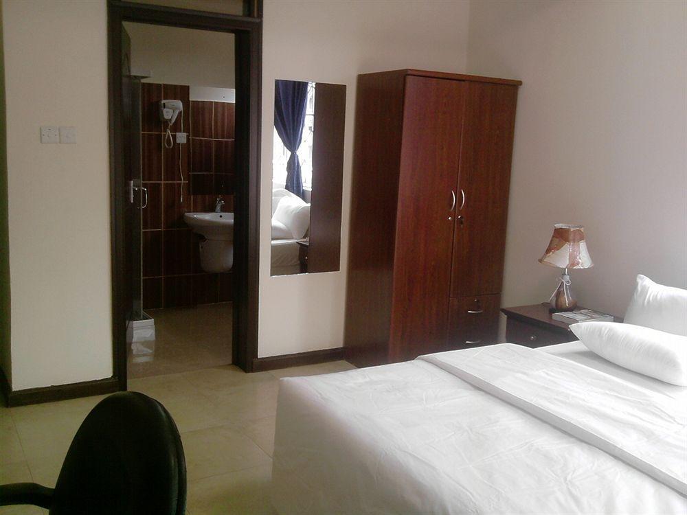 Tribeca Hotel Ghana Accra Exteriör bild