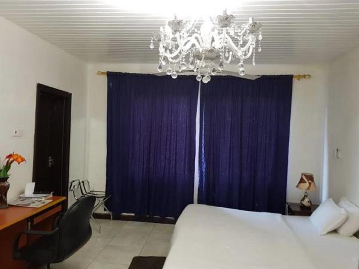 Tribeca Hotel Ghana Accra Exteriör bild