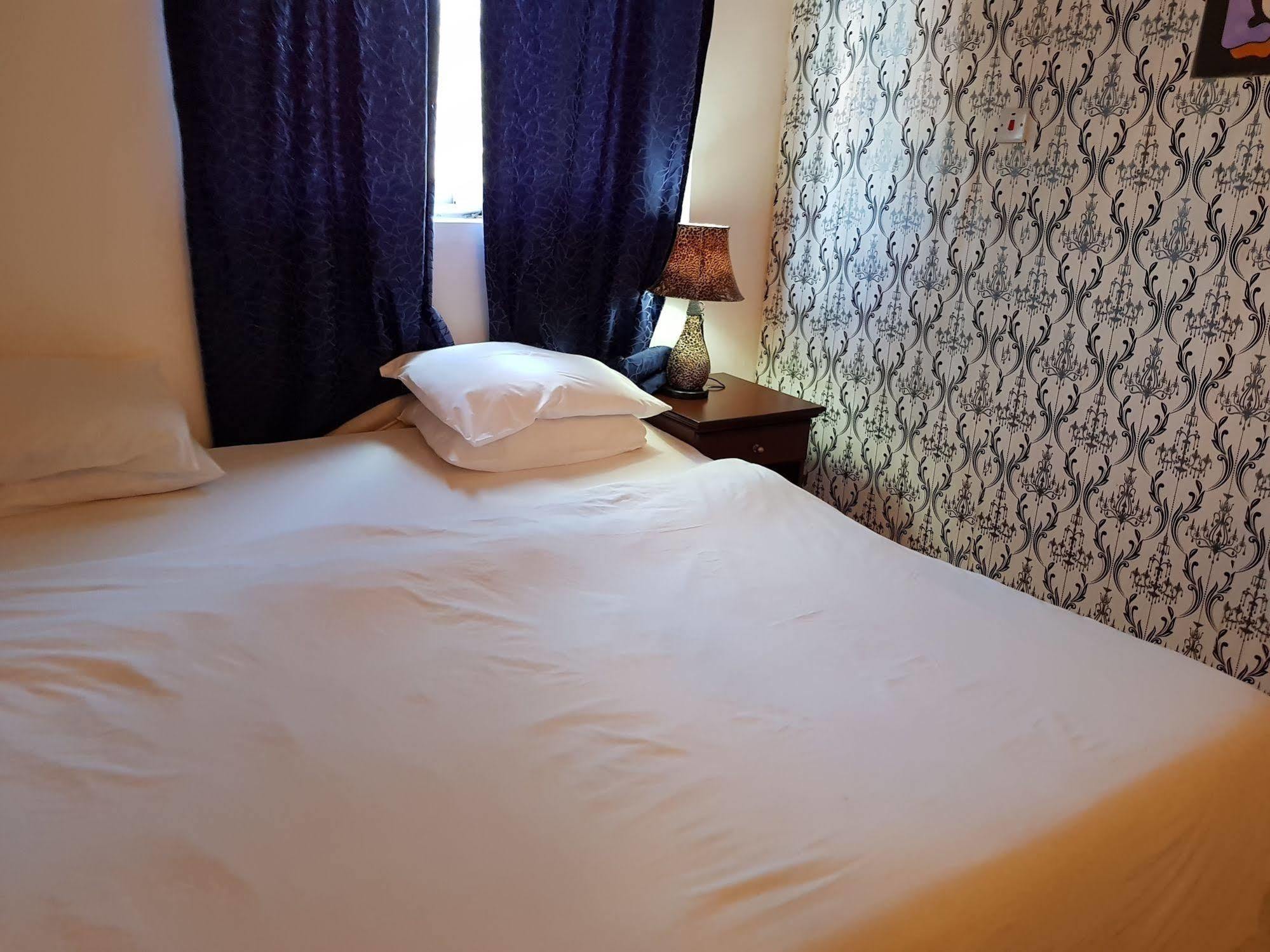 Tribeca Hotel Ghana Accra Exteriör bild